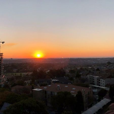 Sandton Skye Suites Johannesburg Eksteriør bilde